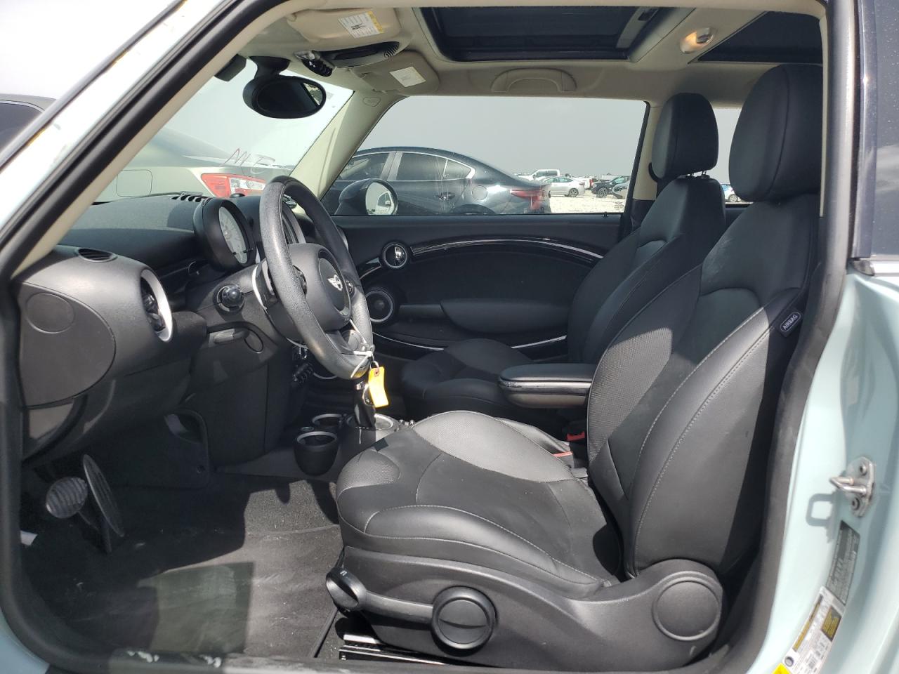 2013 MINI Cooper VIN WMWSV3C56DT396908 Copart auction photo, front end / minor dent/scratches damage thumbnail 7