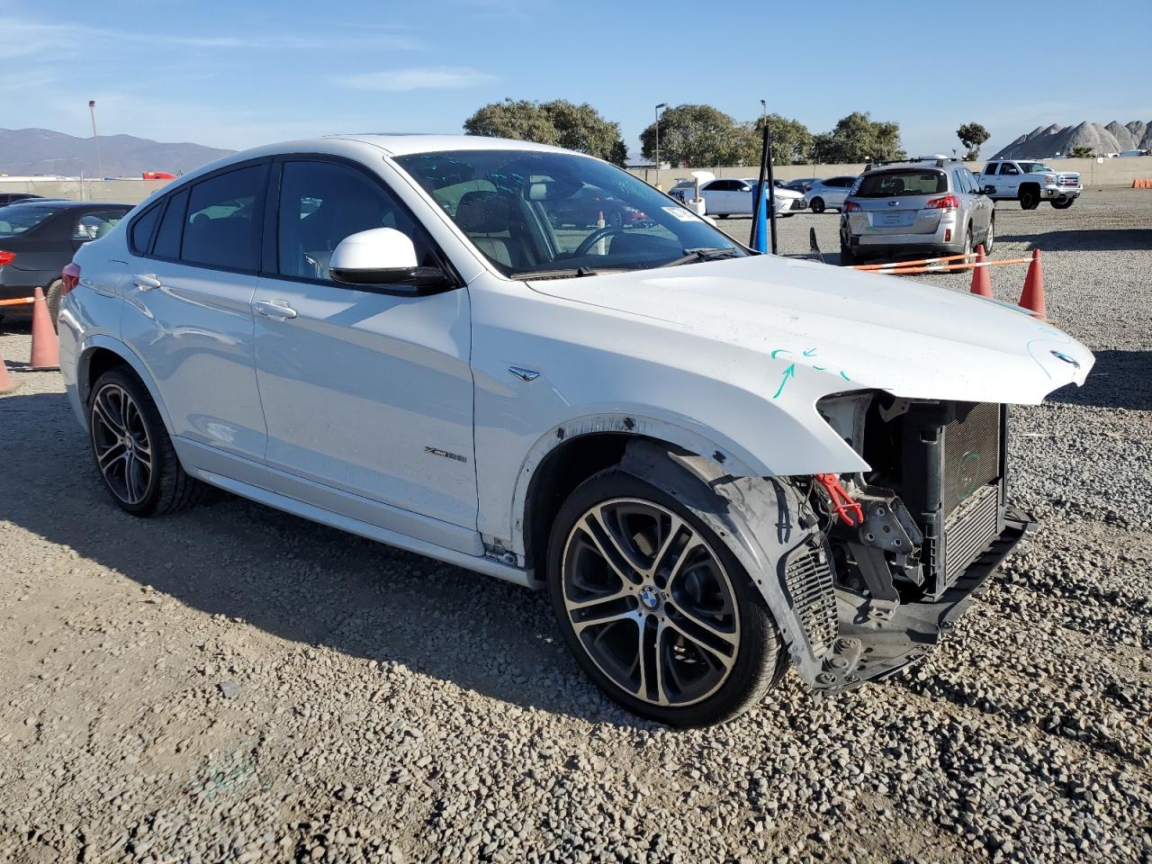 2016 BMW X4 VIN 5UXXW3C52G0M89614 Copart auction photo, front end / minor dent/scratches damage thumbnail 4
