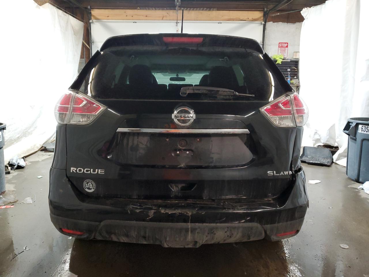 2016 Nissan Rogue VIN 5N1AT2MV5GC923446 Copart auction photo, side / front end damage thumbnail 6