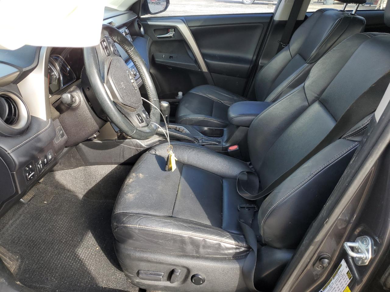 2015 Toyota RAV 4 VIN 2T3YFREV2FW184095 Copart auction photo, rear end / front end damage thumbnail 7