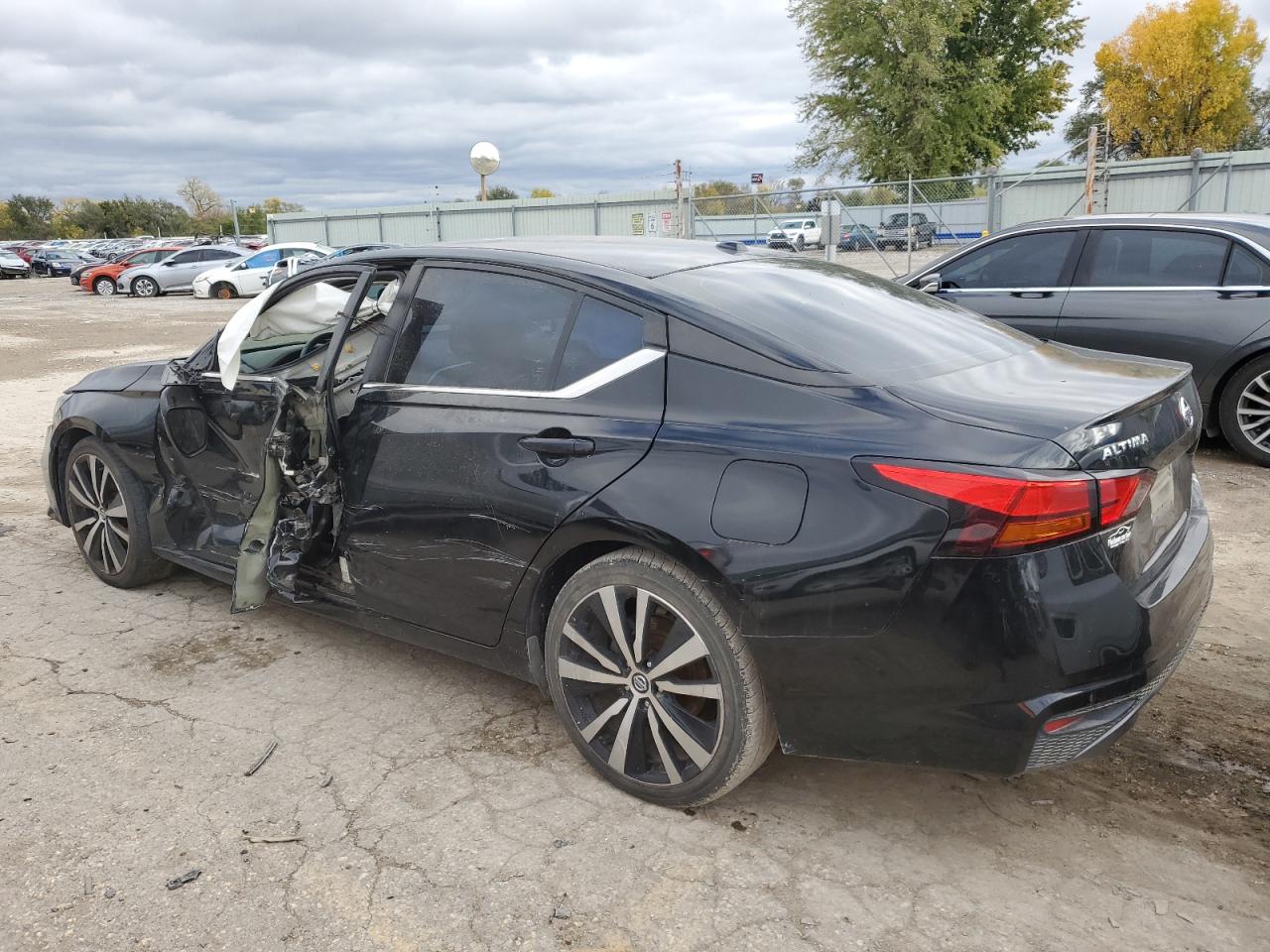 2019 Nissan Altima VIN 1N4BL4CV3KN320567 Copart auction photo, all over / hail damage thumbnail 2