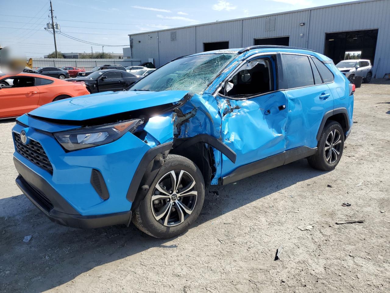 2021 Toyota RAV 4 VIN 2T3H1RFV5MW143440