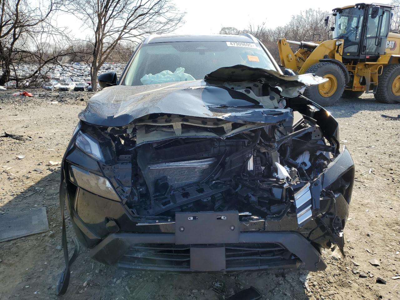 2024 Nissan Rogue VIN 5N1BT3BB1RC724528 Copart auction photo, front end / minor dent/scratches damage thumbnail 5