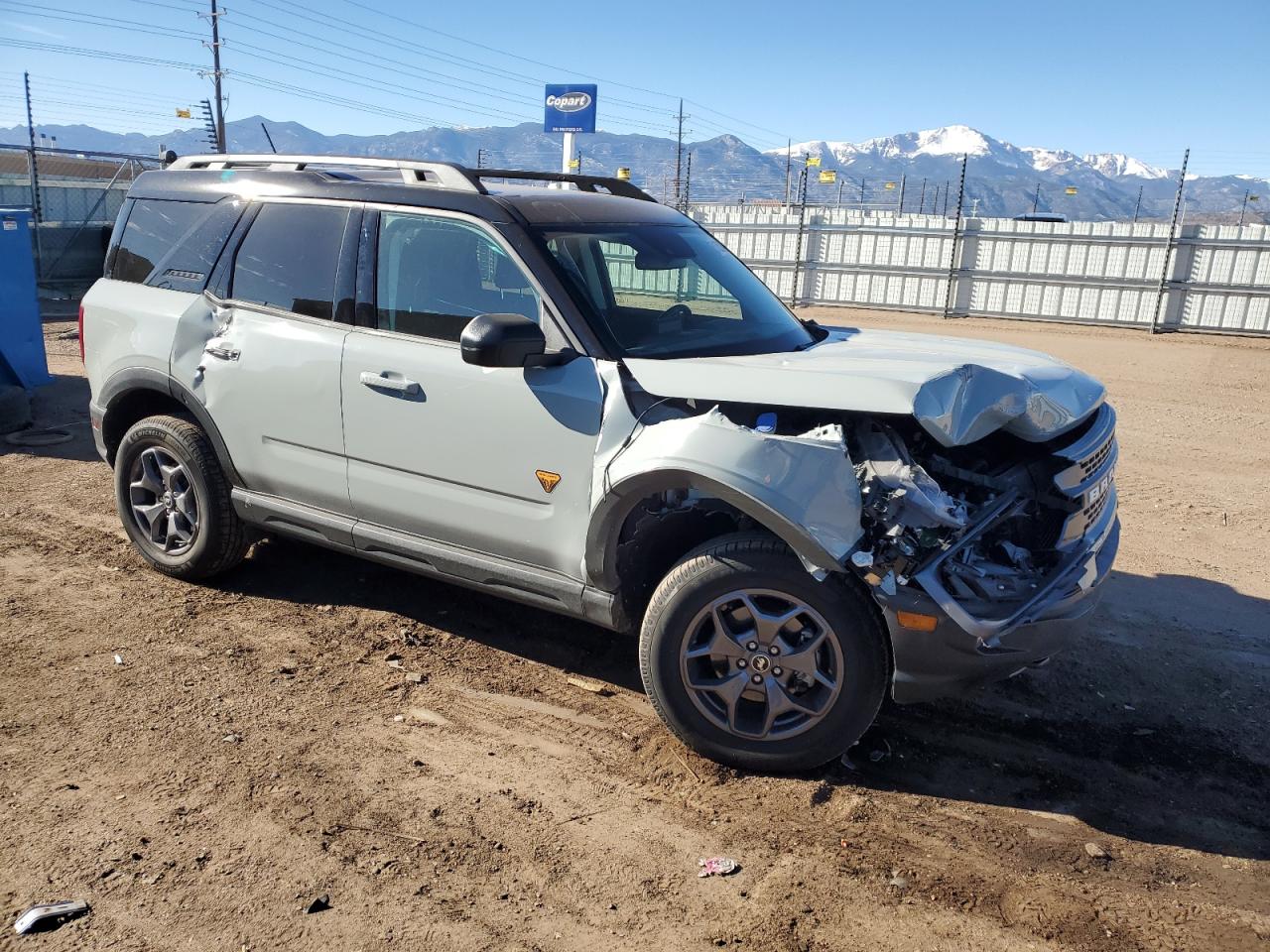2022 Ford Bronco VIN 3FMCR9D97NRD41463 Copart auction photo, front end / side damage thumbnail 4