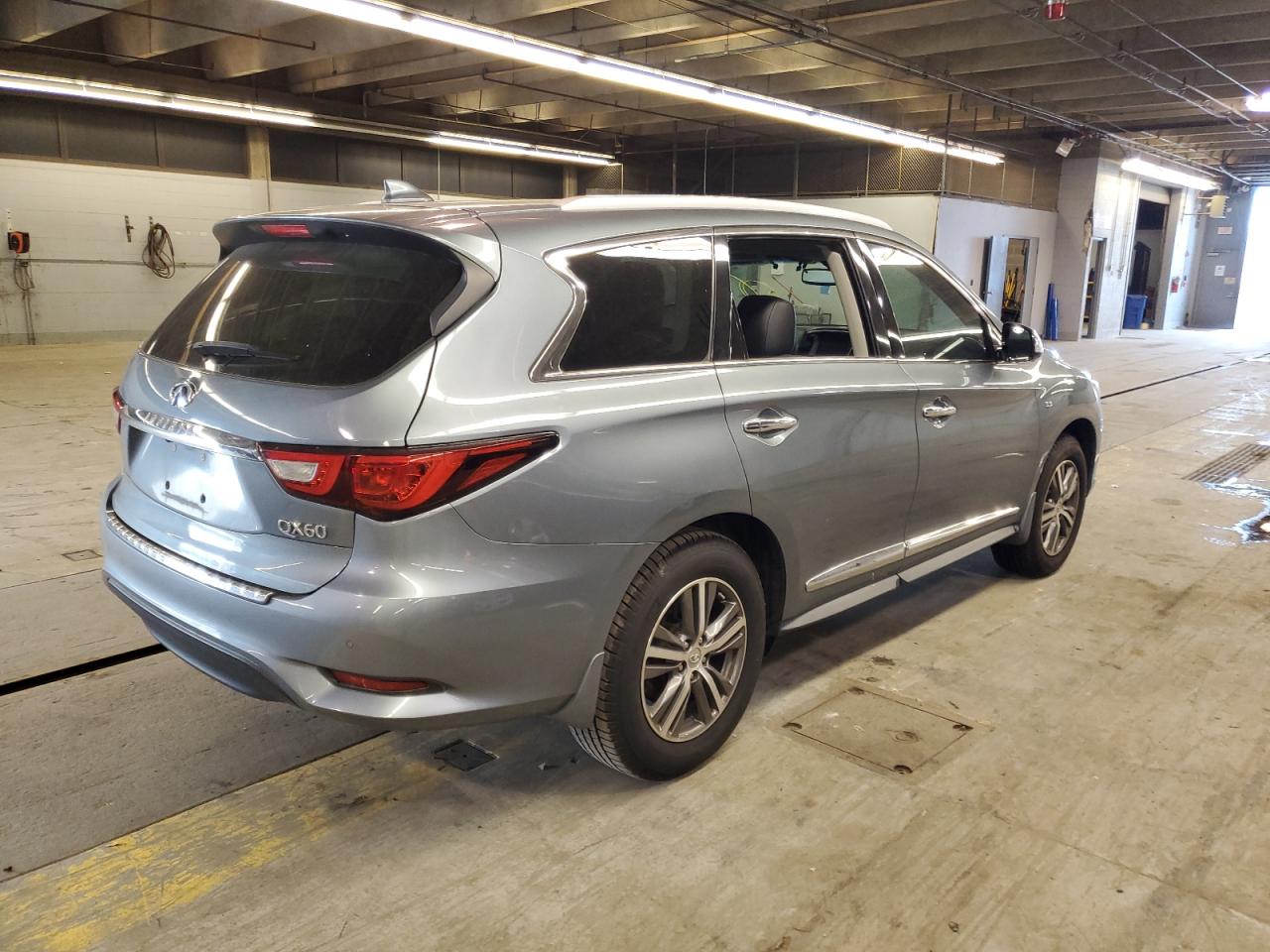 2016 Infiniti QX60 VIN 5N1AL0MN6GC526249 Copart auction photo, vandalism damage thumbnail 3