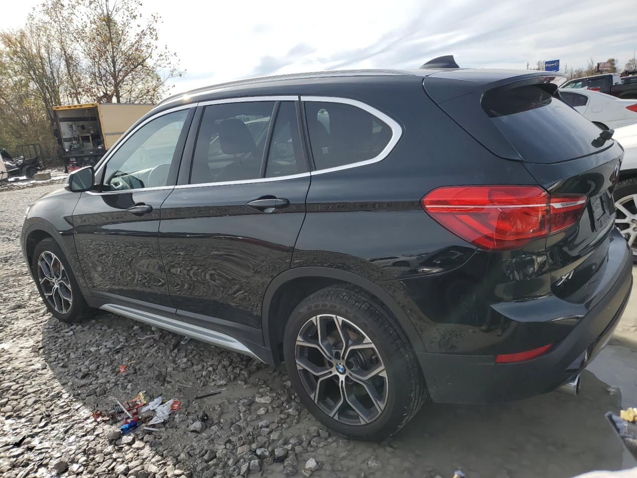 2020 BMW X1 VIN WBXJG7C0XL5R43432 Copart auction photo, minor dent/scratches damage thumbnail 2