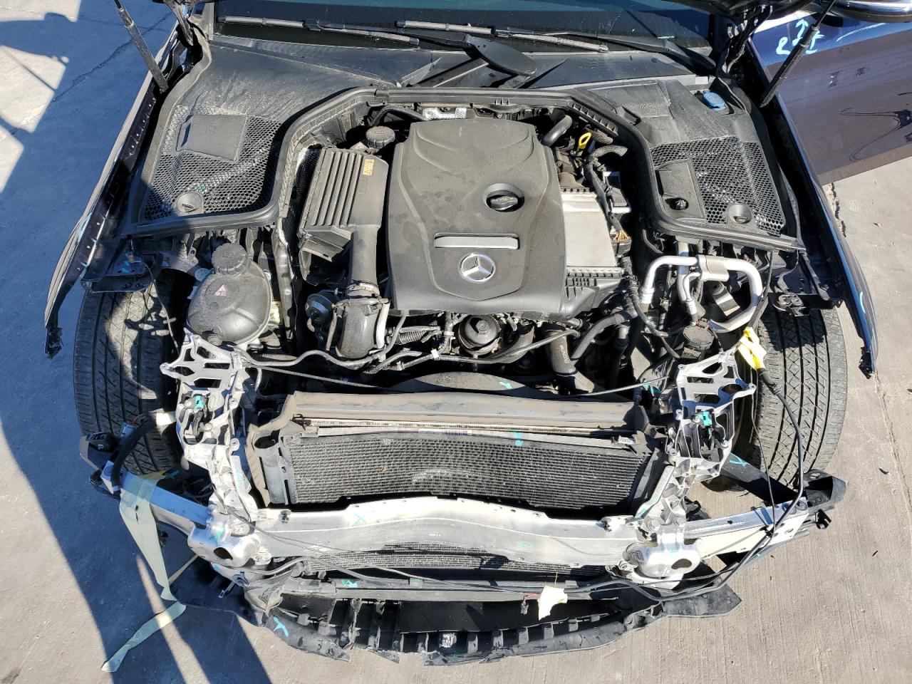 2016 Mercedes-Benz C-klasse VIN 55SWF4KBXGU171699 Copart auction photo, front end damage thumbnail 11