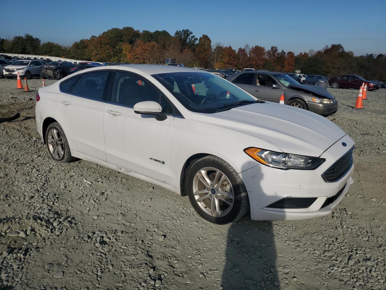 2018 Ford Fusion VIN 3FA6P0LU5JR247977 Copart auction photo, front end damage thumbnail 4