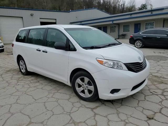 2017 Toyota Sienna VIN 5TDZZ3DC4HS785327 Copart auction photo, side / rear end damage thumbnail 11