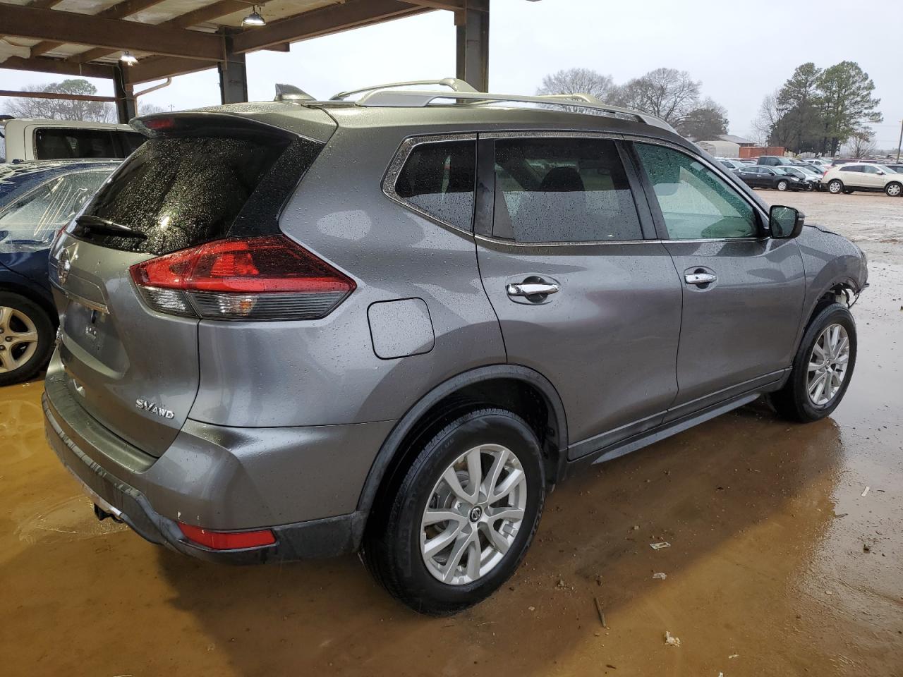 2018 Nissan Rogue VIN KNMAT2MV3JP560536 Copart auction photo, front end damage thumbnail 3