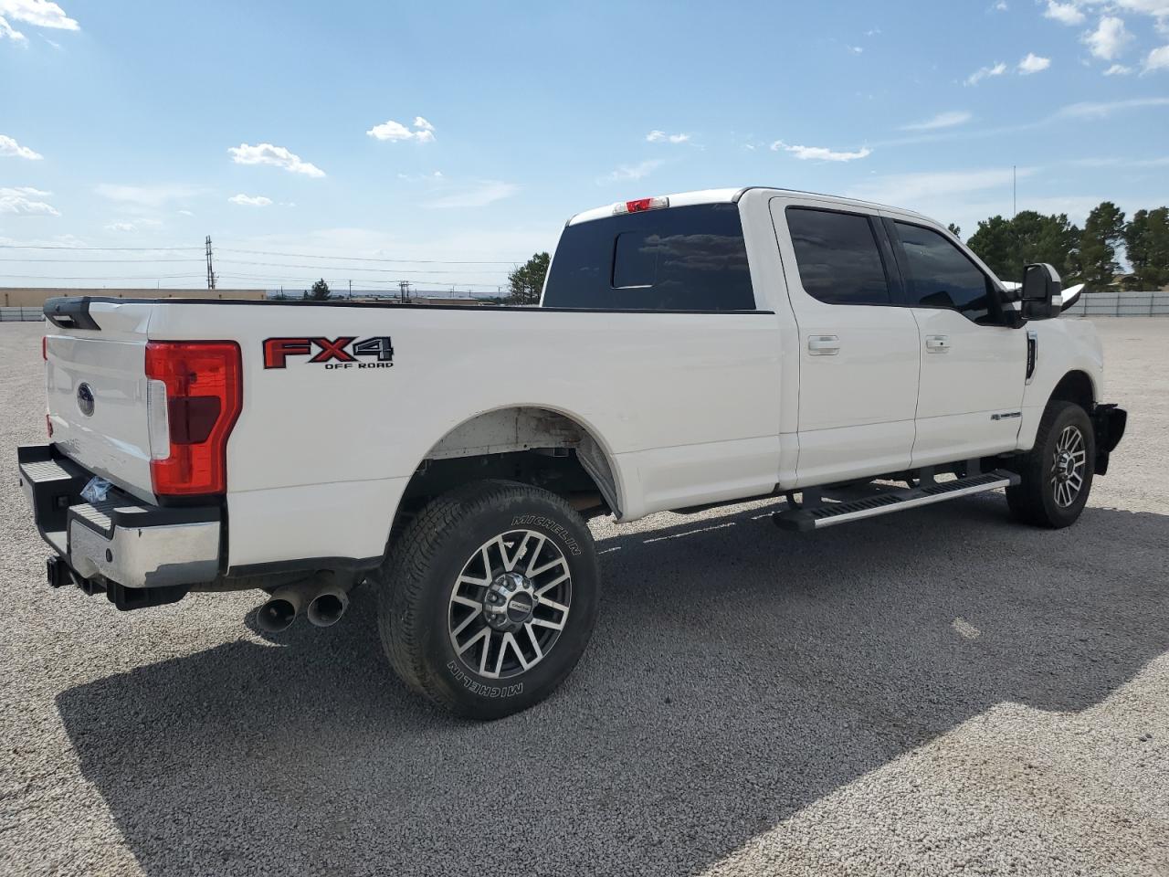 2019 Ford F350 VIN 1FT8W3BT3KED52392 Copart auction photo, front end / rear end damage thumbnail 3