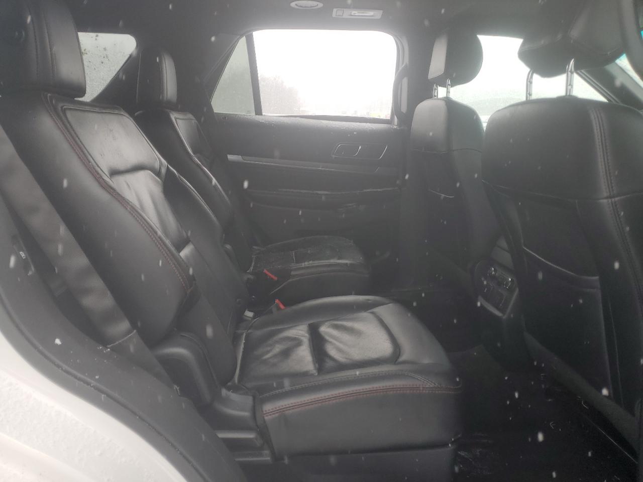 2016 Ford Explorer VIN 1FM5K8GT0GGA82145 Copart auction photo, all over damage thumbnail 11