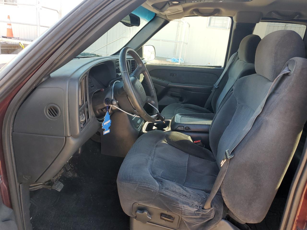 2001 Chevrolet Silverado VIN 2GCEC19T511119460 Copart auction photo, front end / minor dent/scratches damage thumbnail 7