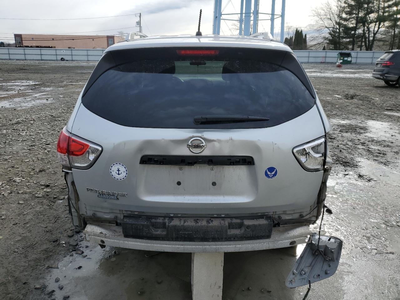 2016 Nissan Pathfinder VIN 5N1AR2MMXGC634245 Copart auction photo, rear end damage thumbnail 6
