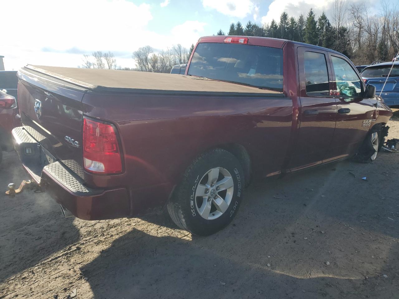 2018 RAM 1500 VIN 1C6RR7FT1JS167178 Copart auction photo, front end damage thumbnail 3
