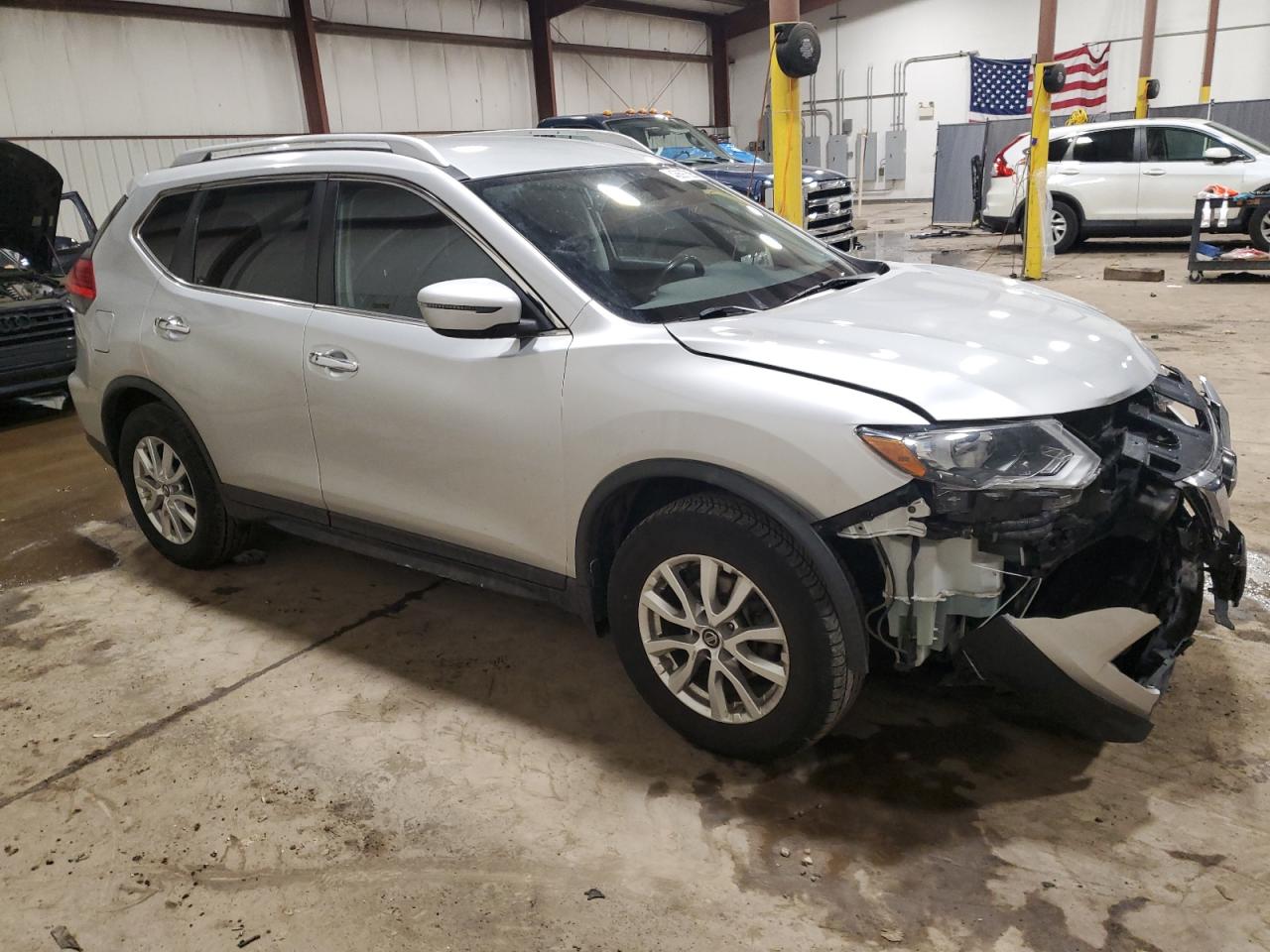 2017 Nissan Rogue VIN JN8AT2MV0HW265852 Copart auction photo, front end damage thumbnail 4