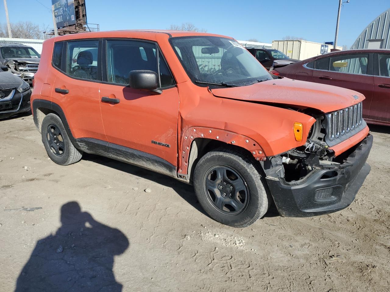2015 Jeep Renegade VIN ZACCJAAT8FPC32938 Copart auction photo, front end damage thumbnail 4