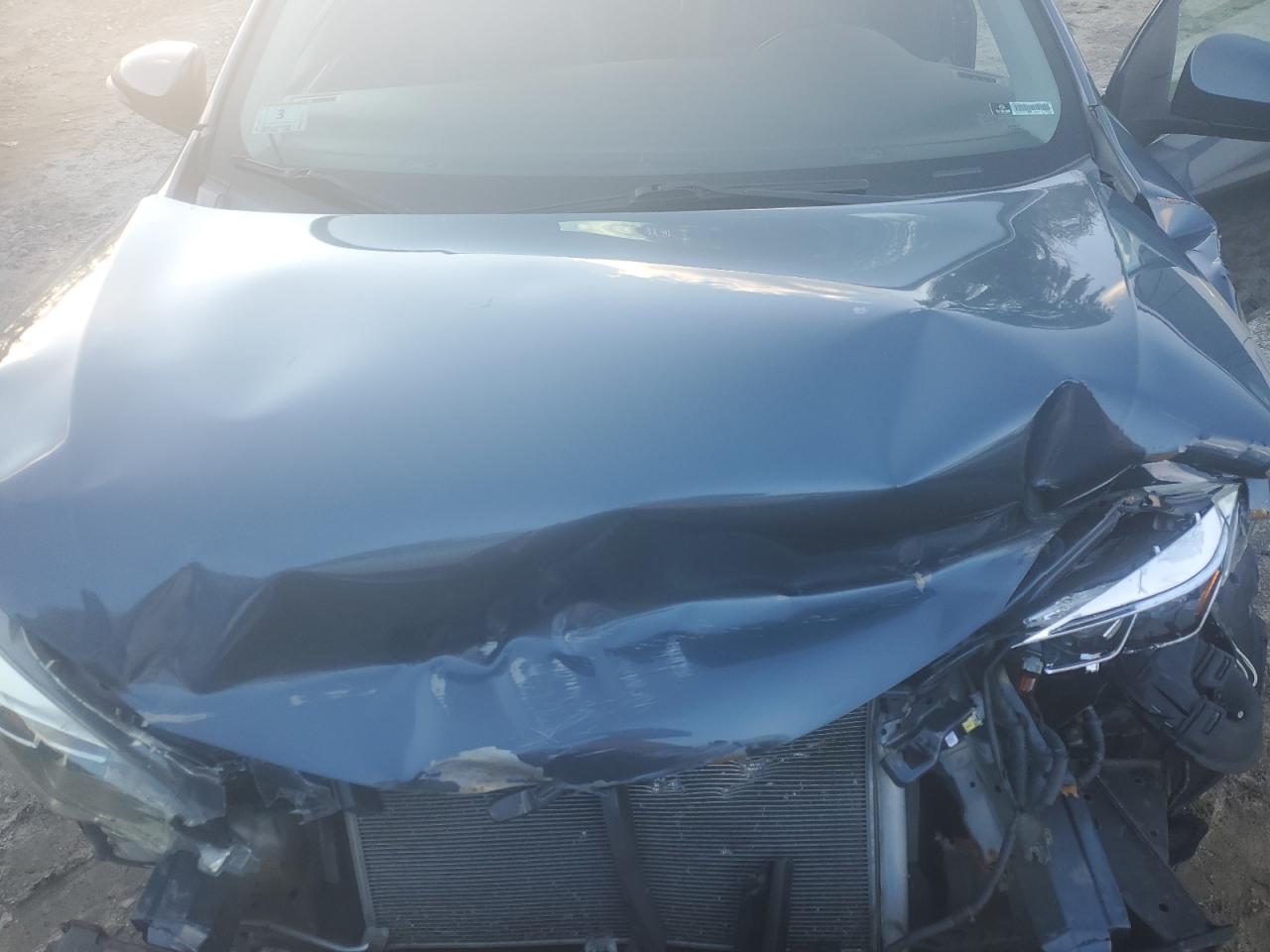 2017 Toyota Corolla VIN 2T1BURHEXHC920768 Copart auction photo, front end / minor dent/scratches damage thumbnail 11