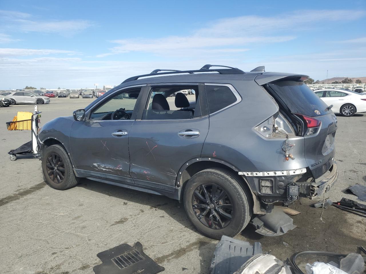2018 Nissan Rogue VIN 5N1AT2MV5JC775046 Copart auction photo, all over damage thumbnail 2