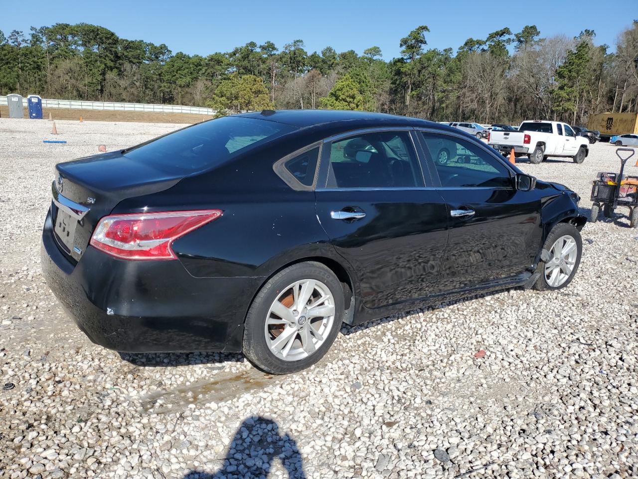 2014 Nissan Altima VIN 1N4AL3AP3EN224081 Copart auction photo, front end / minor dent/scratches damage thumbnail 3