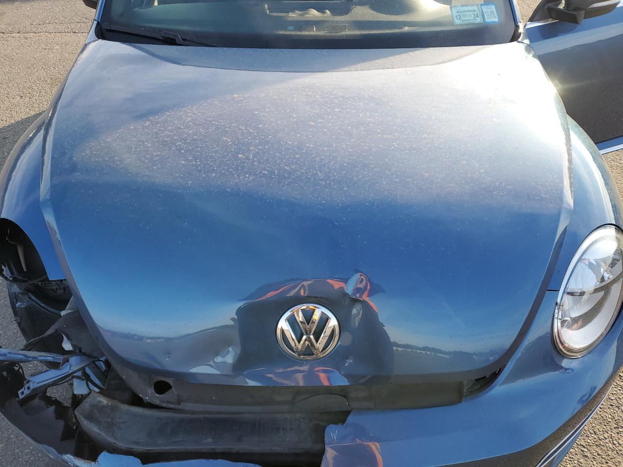 2018 Volkswagen Beetle VIN 3VW5DAAT0JM515021 Copart auction photo, front end / minor dent/scratches damage thumbnail 11