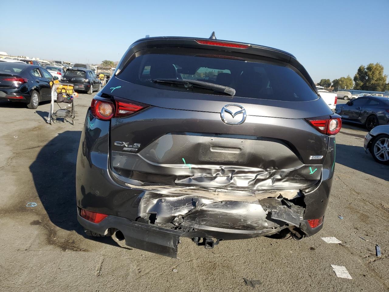 2019 Mazda CX-5 VIN JM3KFBEY8K0581503 Copart auction photo, rear end / side damage thumbnail 6