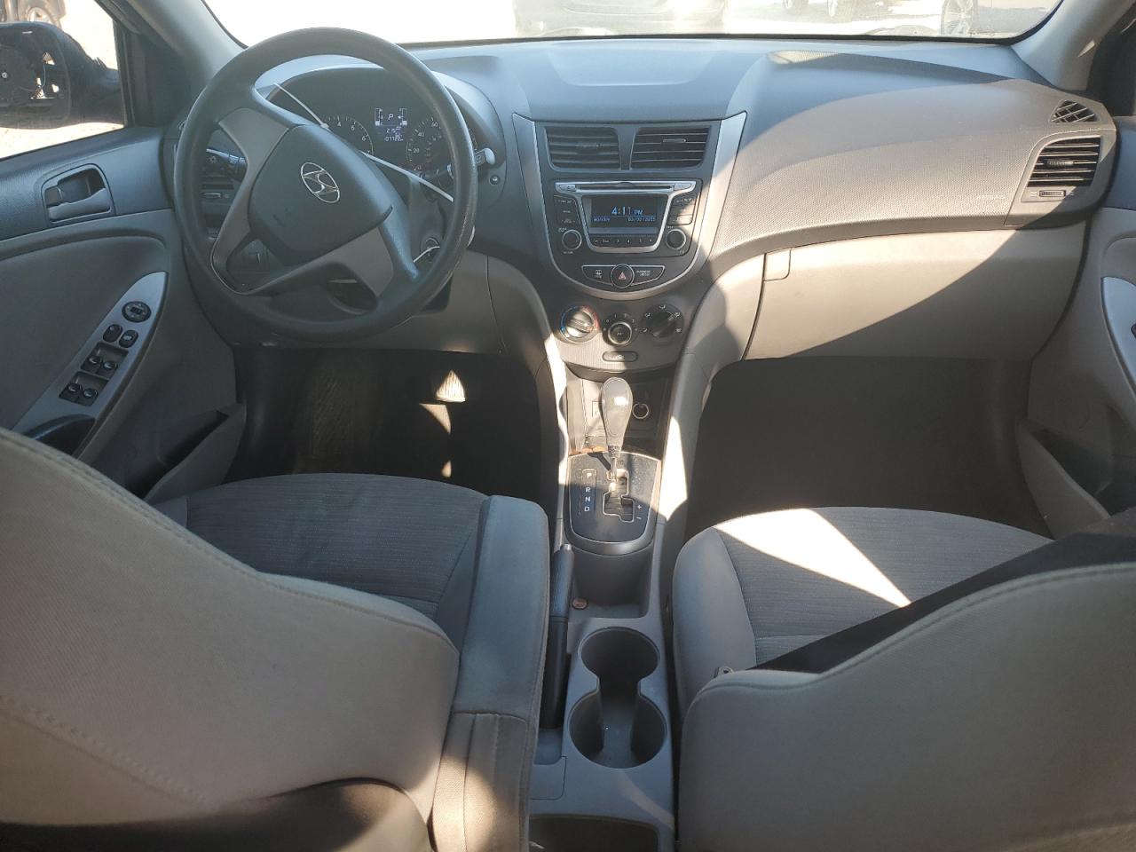 2015 Hyundai Accent VIN KMHCT4AE2FU873073 Copart auction photo, side / rear end damage thumbnail 8