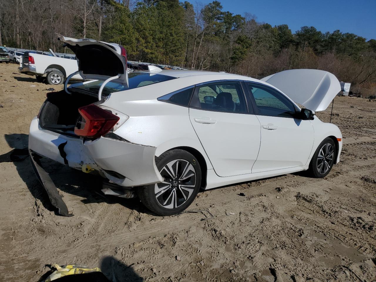 2016 Honda Civic VIN 19XFC1F34GE207209 Copart auction photo, rear end / minor dent/scratches damage thumbnail 3