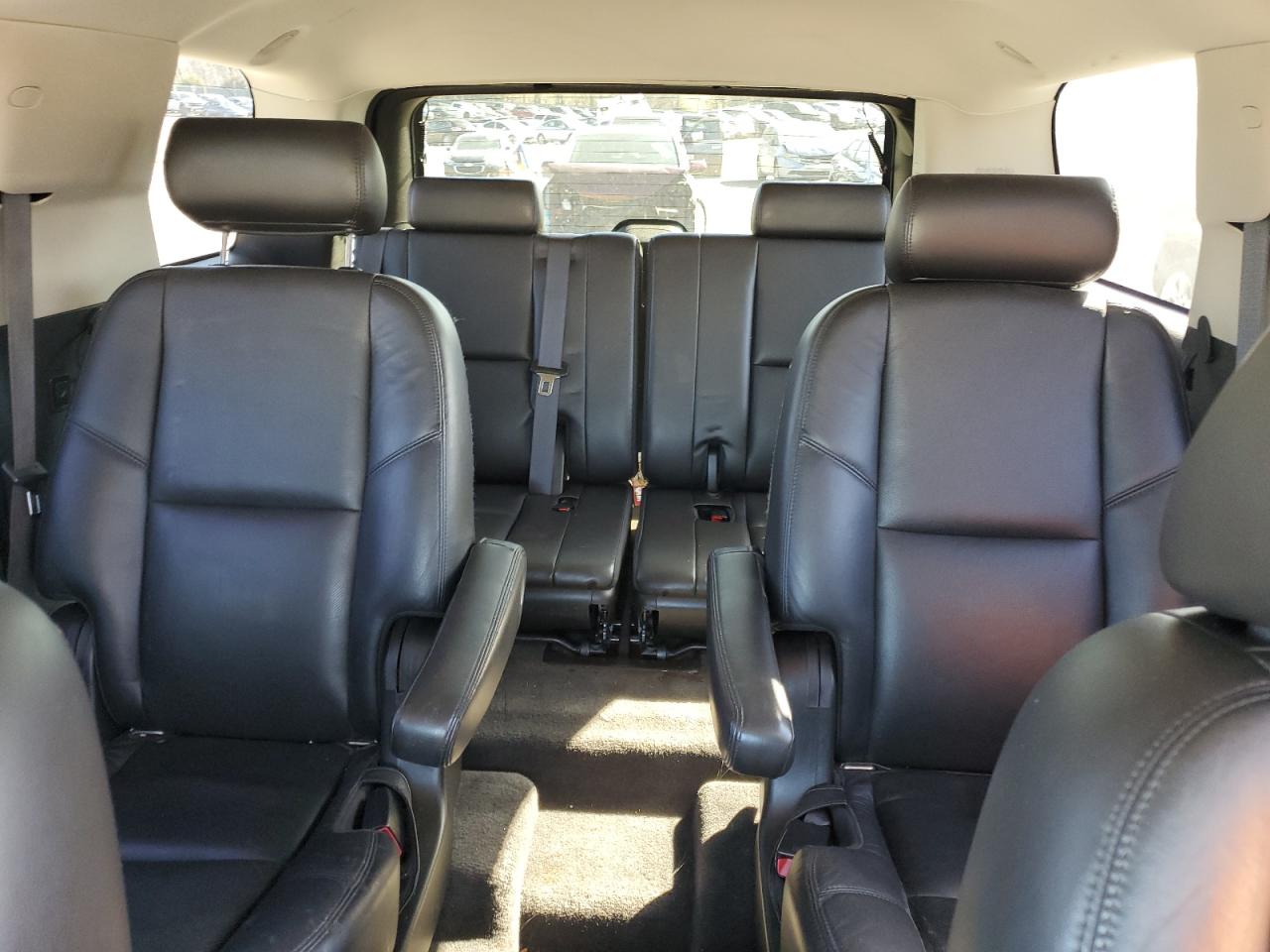 2010 Cadillac Escalade VIN 1GYUKBEF4AR166226 Copart auction photo, front end damage thumbnail 10