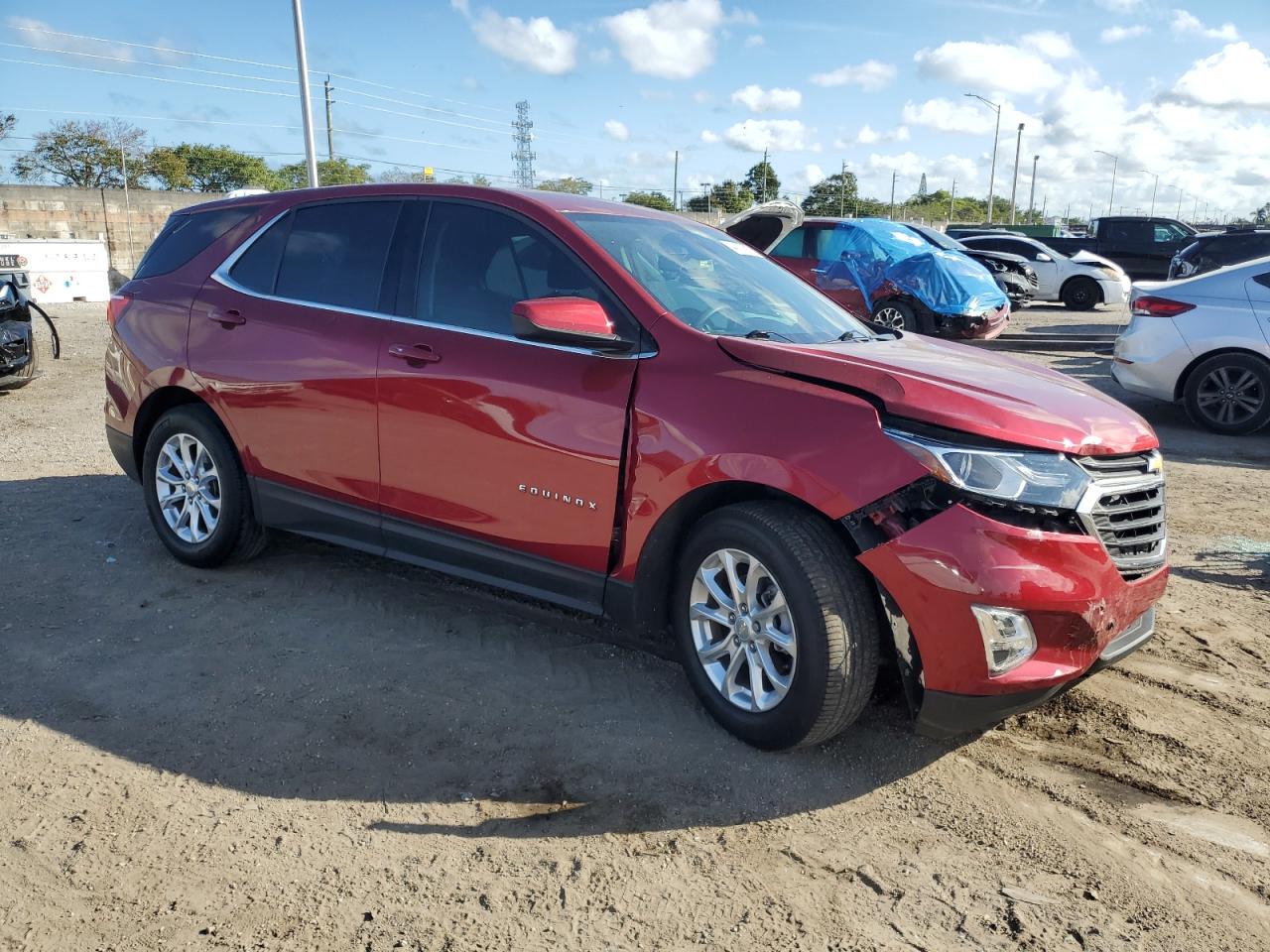 2020 Chevrolet Equinox VIN 2GNAXKEV5L6117298 Copart auction photo, front end damage thumbnail 4