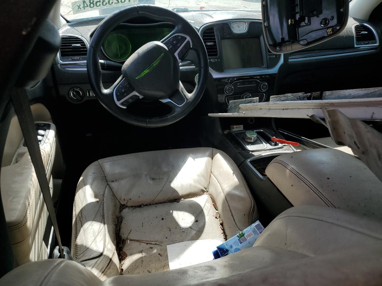 2015 Chrysler 300 VIN 2C3CCAAG1FH807447 Copart auction photo, all over damage thumbnail 8