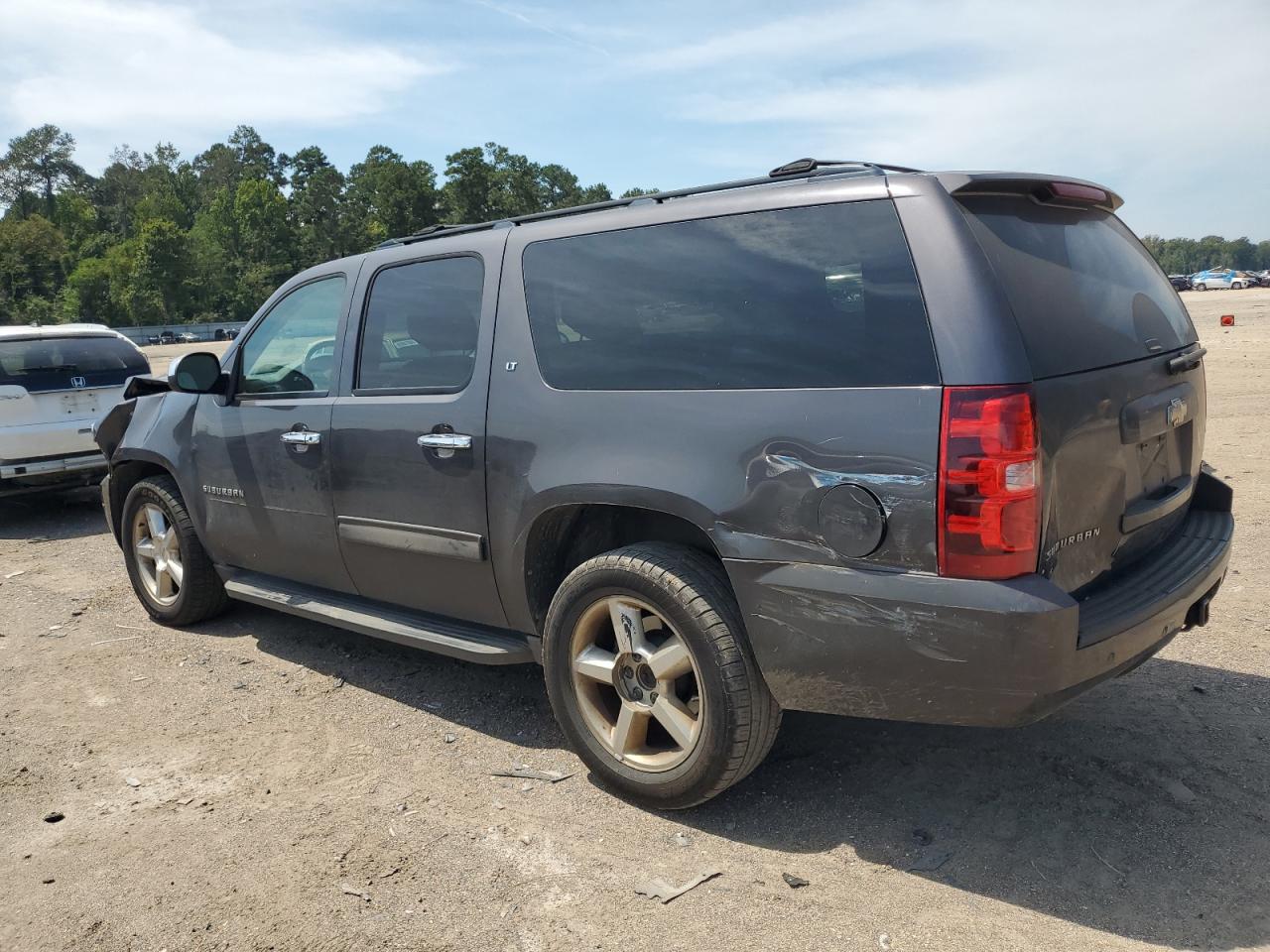 2010 Chevrolet Suburban VIN 1GNUCJE08AR282271 Copart auction photo, all over damage thumbnail 2