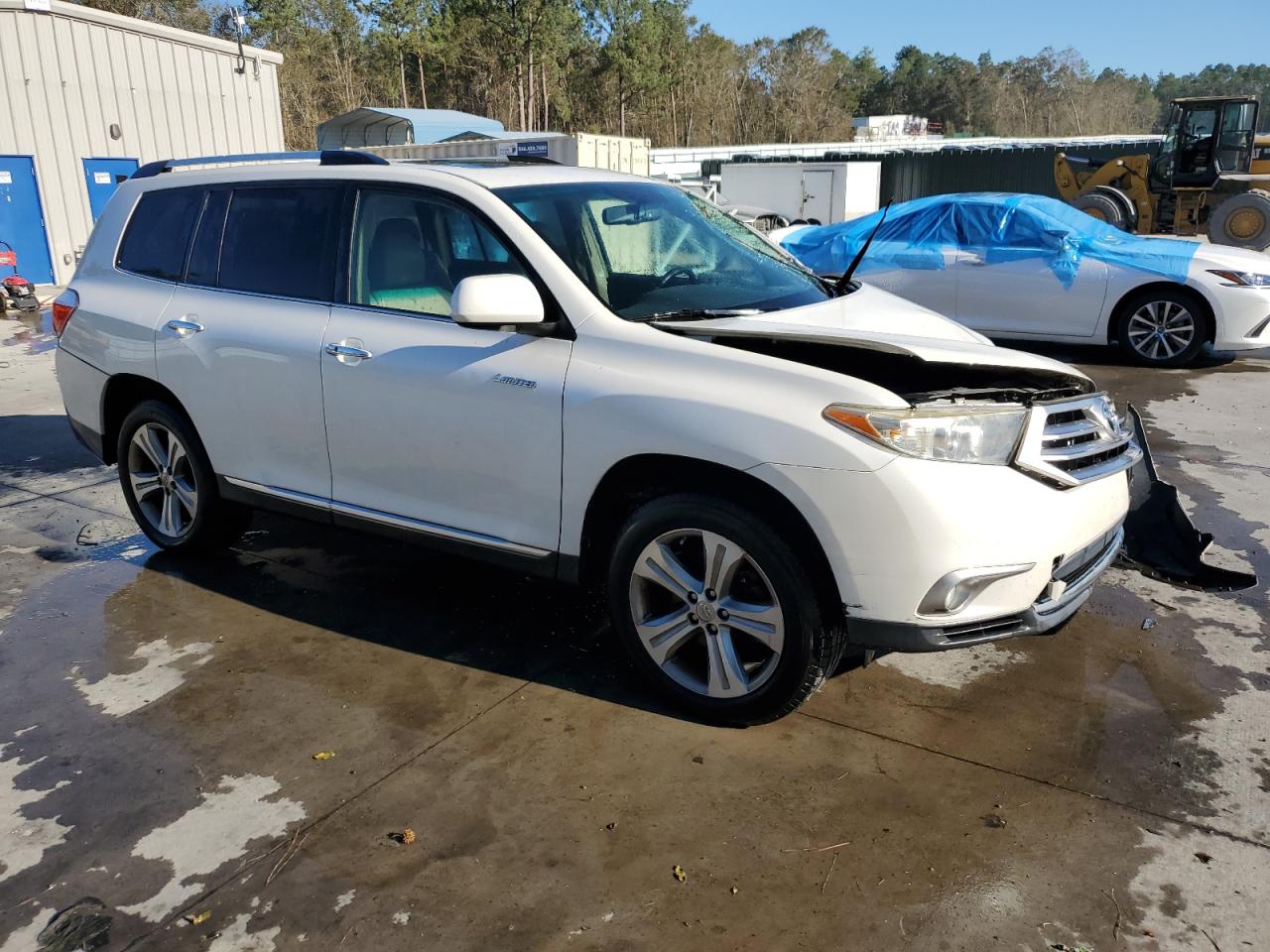 2011 Toyota Highlander VIN 5TDYK3EH7BS030416 Copart auction photo, front end damage thumbnail 4