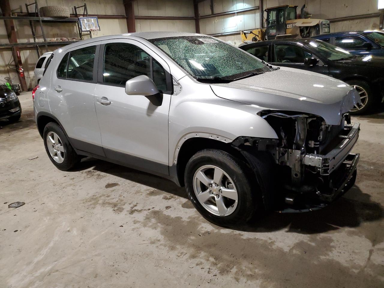 2016 Chevrolet Trax VIN 3GNCJNSB7GL236414 Copart auction photo, front end / minor dent/scratches damage thumbnail 4