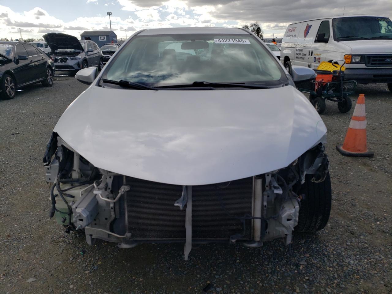 2014 Toyota Corolla VIN 2T1BURHE3EC043052 Copart auction photo, front end damage thumbnail 5