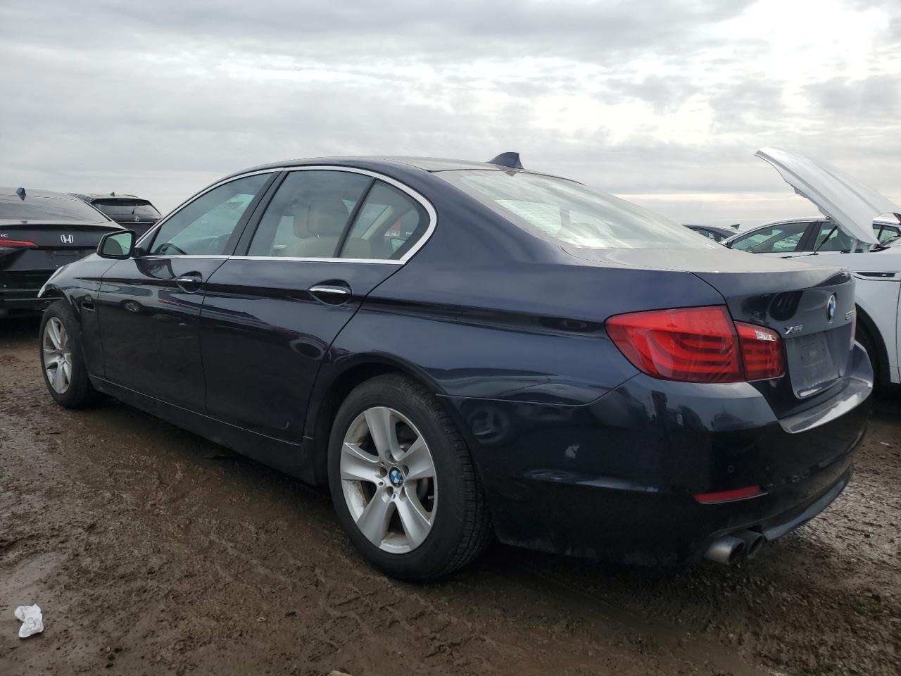 2013 BMW 5er VIN WBAXH5C58DD115498 Copart auction photo, front end / minor dent/scratches damage thumbnail 2