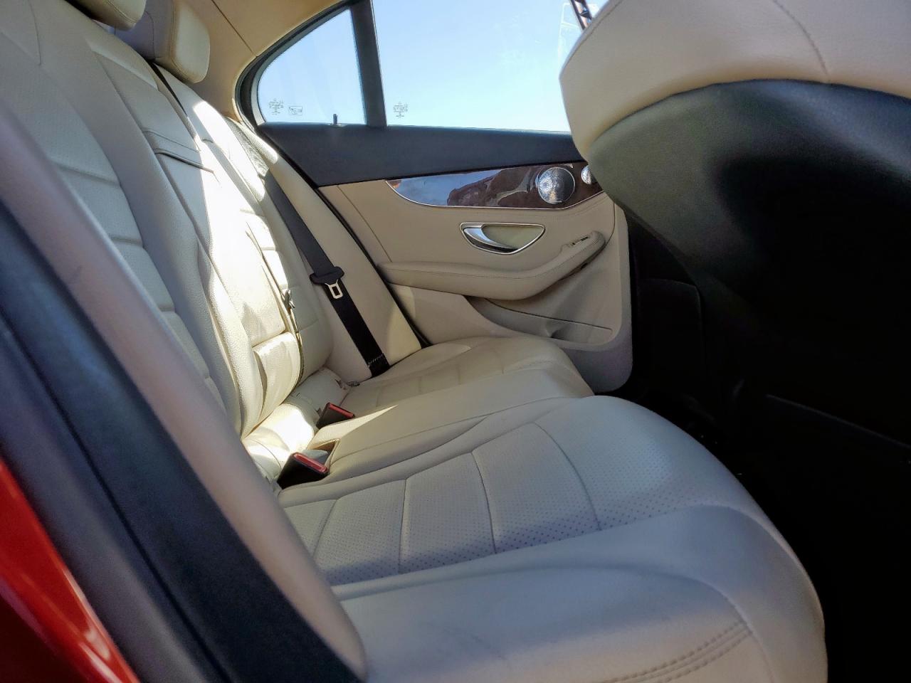 2016 Mercedes-Benz C-klasse VIN 55SWF4JBXGU124903 Copart auction photo, front end / vandalism damage thumbnail 10