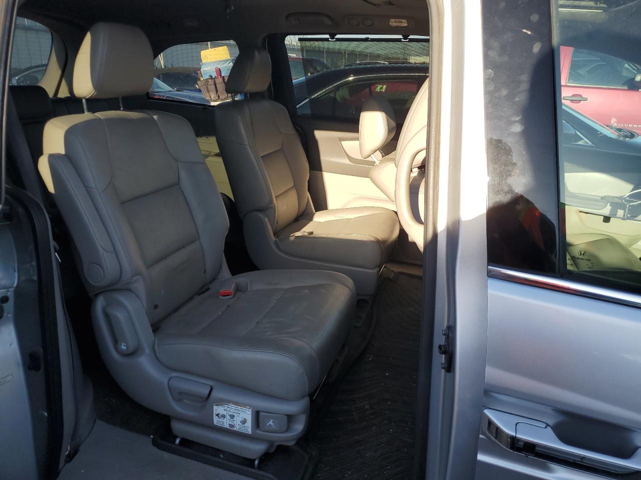 2014 Honda Odyssey VIN 5FNRL5H99EB077361 Copart auction photo, rear end damage thumbnail 11