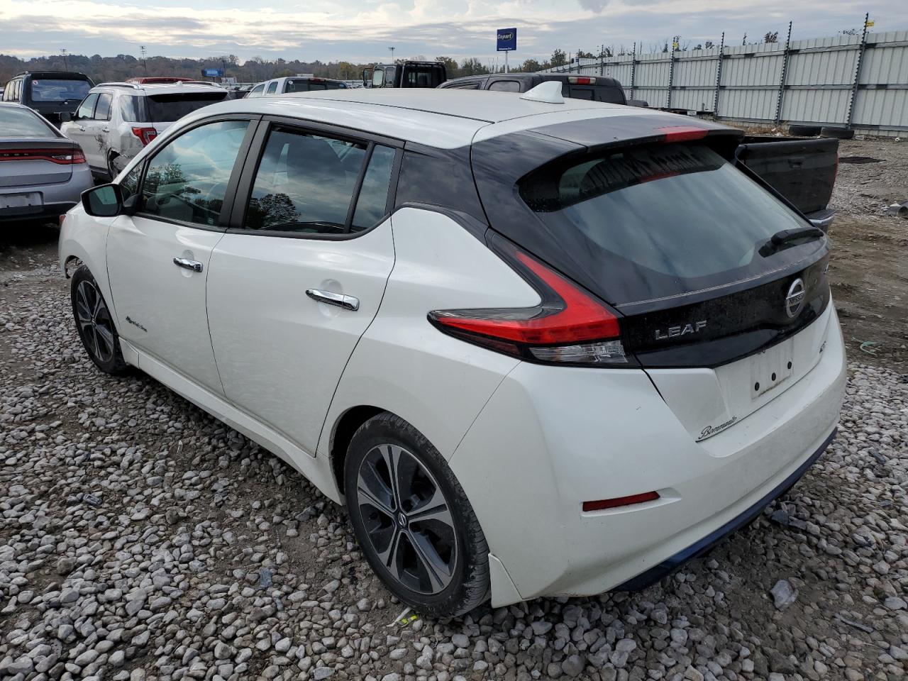 2018 Nissan Leaf VIN 1N4AZ1CP7JC302531 Copart auction photo, front end damage thumbnail 2