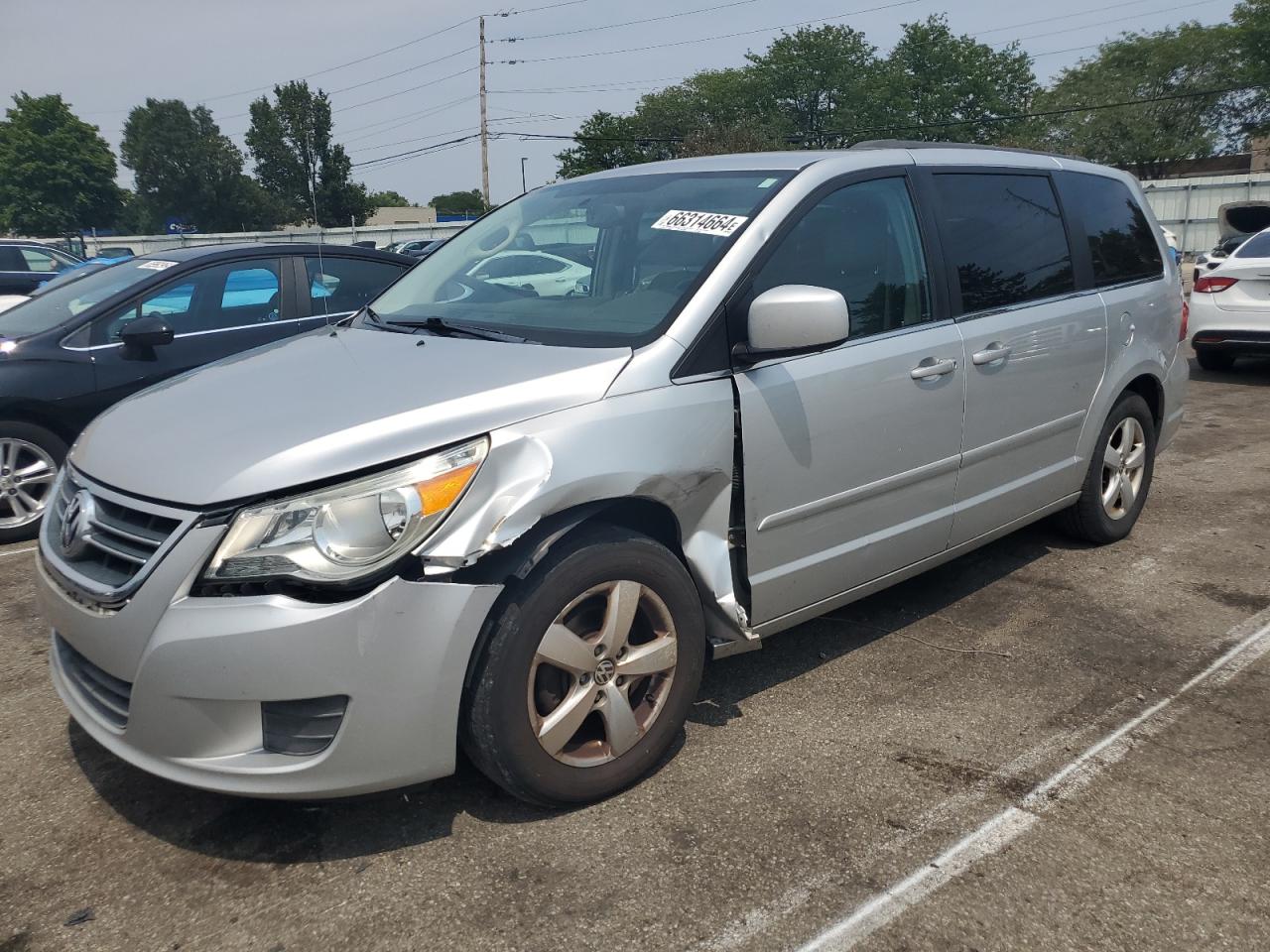 2011 Volkswagen Routan VIN 2V4RW3DG9BR766516
