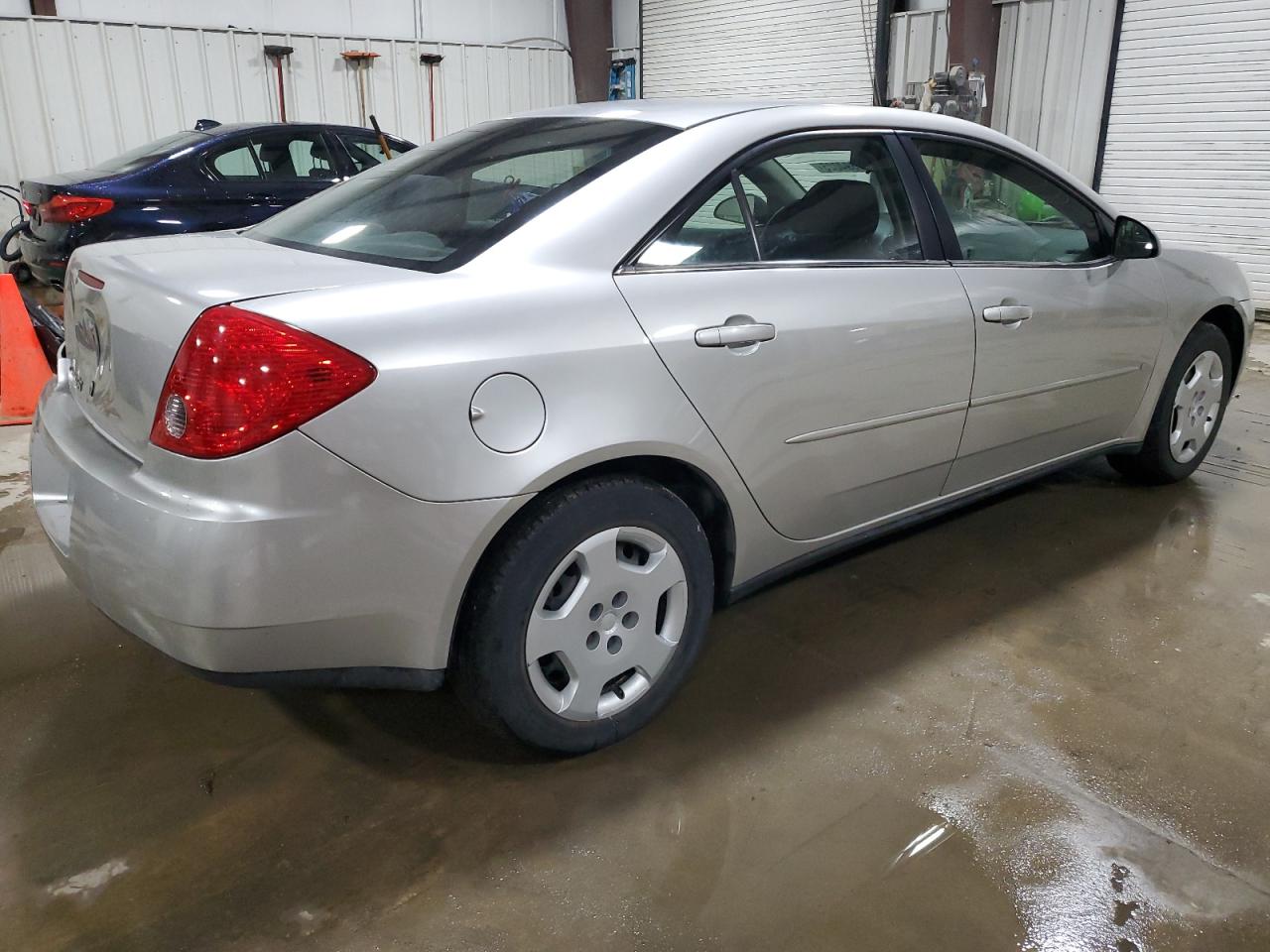 2006 Pontiac G6 VIN 1G2ZF55B764278073 Copart auction photo, rear end damage thumbnail 3