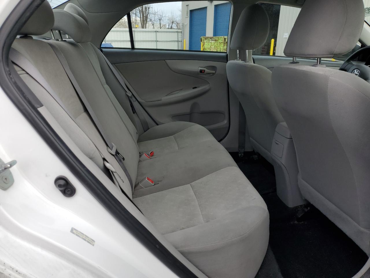 2009 Toyota Corolla VIN 1NXBU40E19Z149342 Copart auction photo, all over damage thumbnail 11