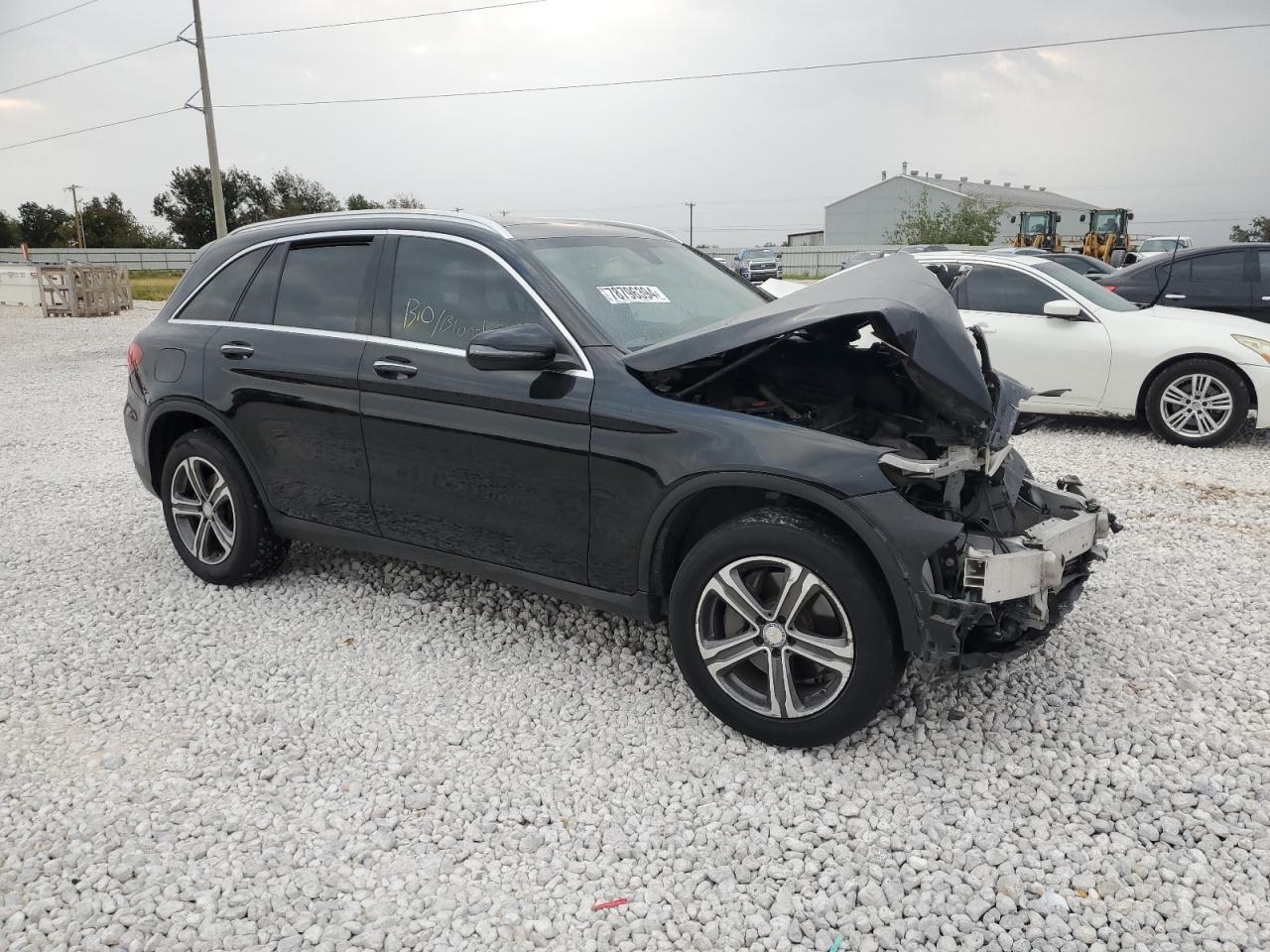 2017 Mercedes-Benz GLC VIN WDC0G4JB5HF179917 Copart auction photo, front end damage thumbnail 4