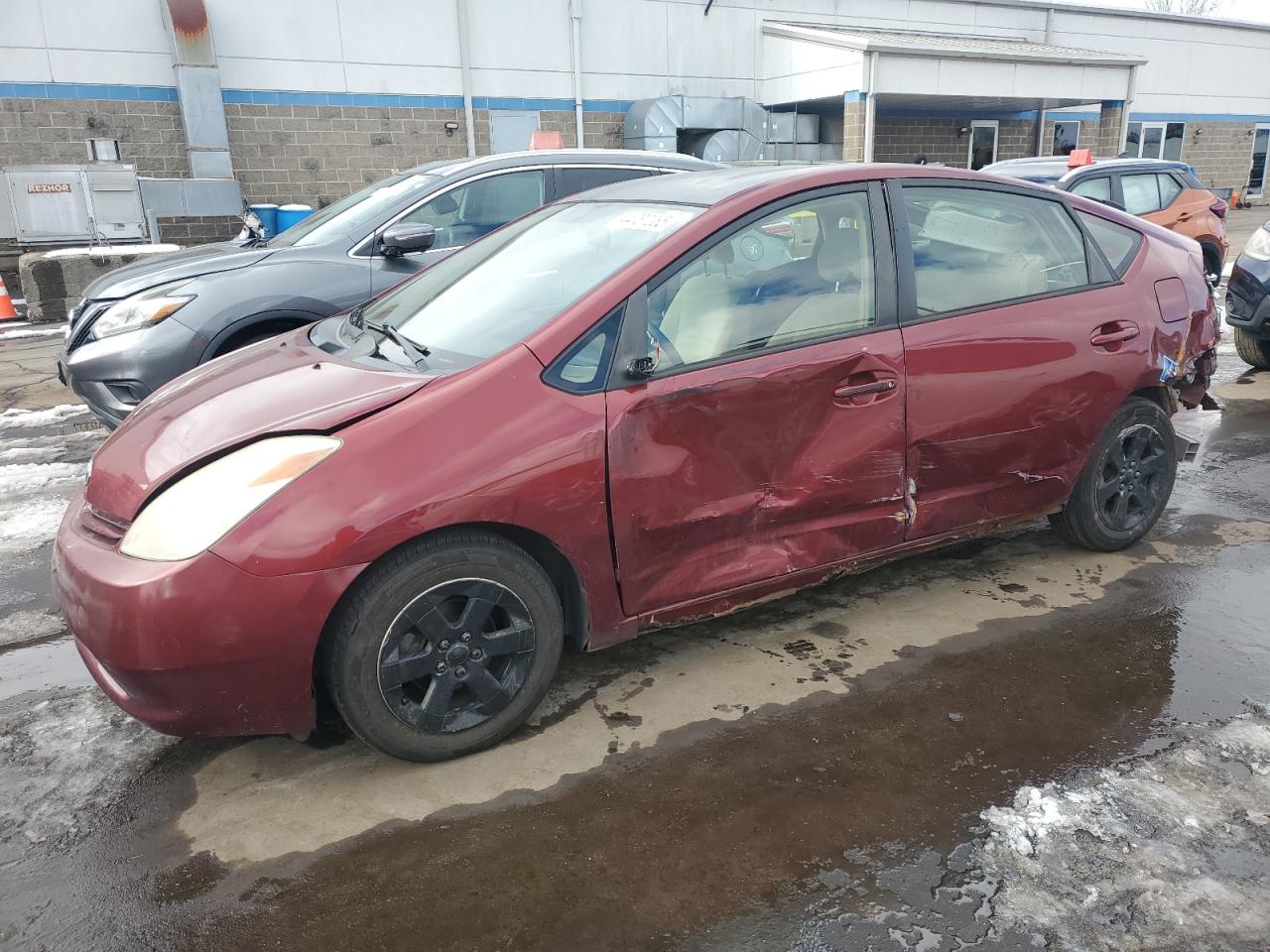 2005 Toyota Prius VIN JTDKB20U157009029