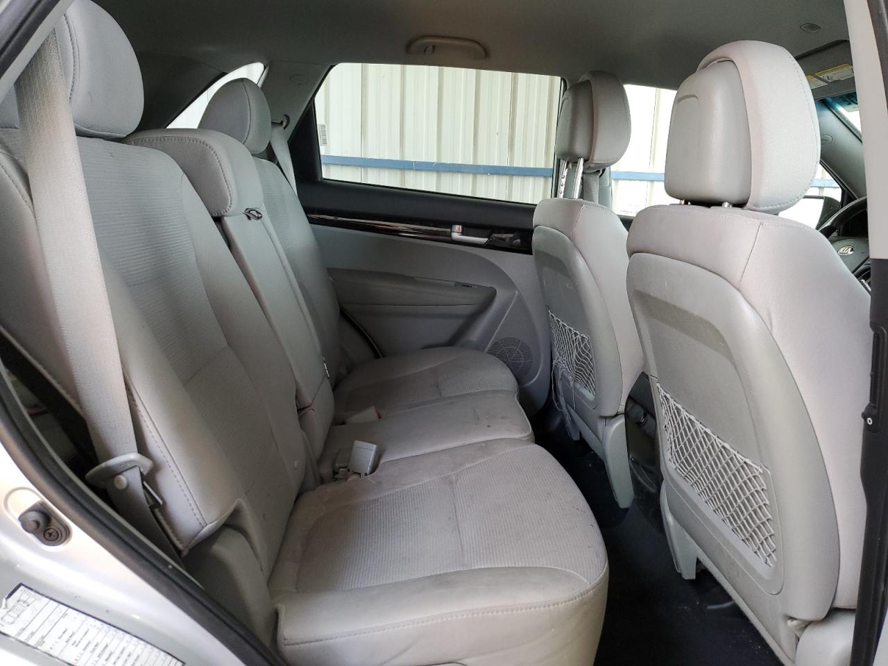2015 KIA Sorento VIN 5XYKTDA71FG607305 Copart auction photo, side damage thumbnail 11