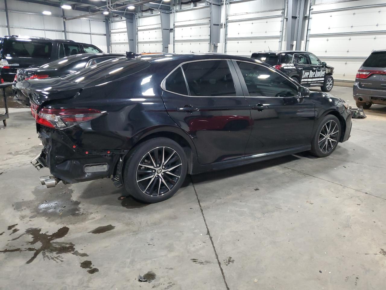 2022 Toyota Camry VIN 4T1G11AKXNU704591 Copart auction photo, rear end damage thumbnail 3