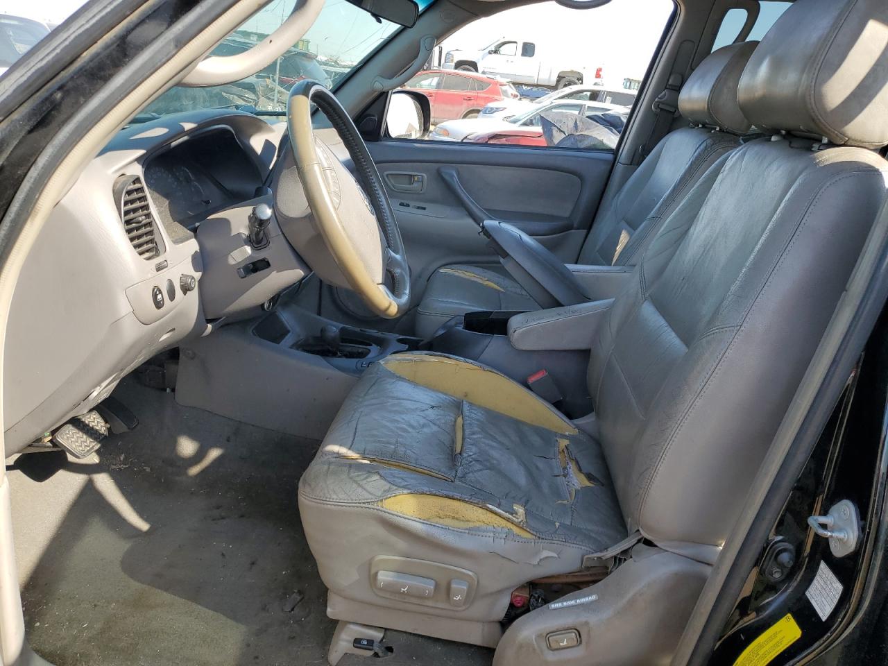 2004 Toyota Sequoia VIN 5TDBT44A74S228350 Copart auction photo, front end / side damage thumbnail 7