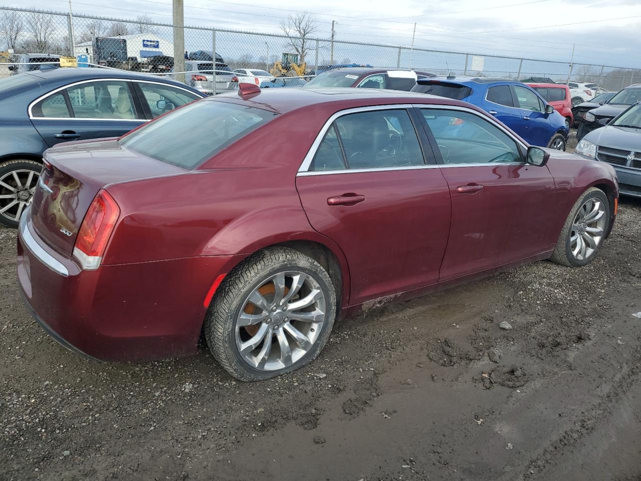 2017 Chrysler 300 VIN 2C3CCAAG8HH603702 Copart auction photo, all over / minor dent/scratches damage thumbnail 3
