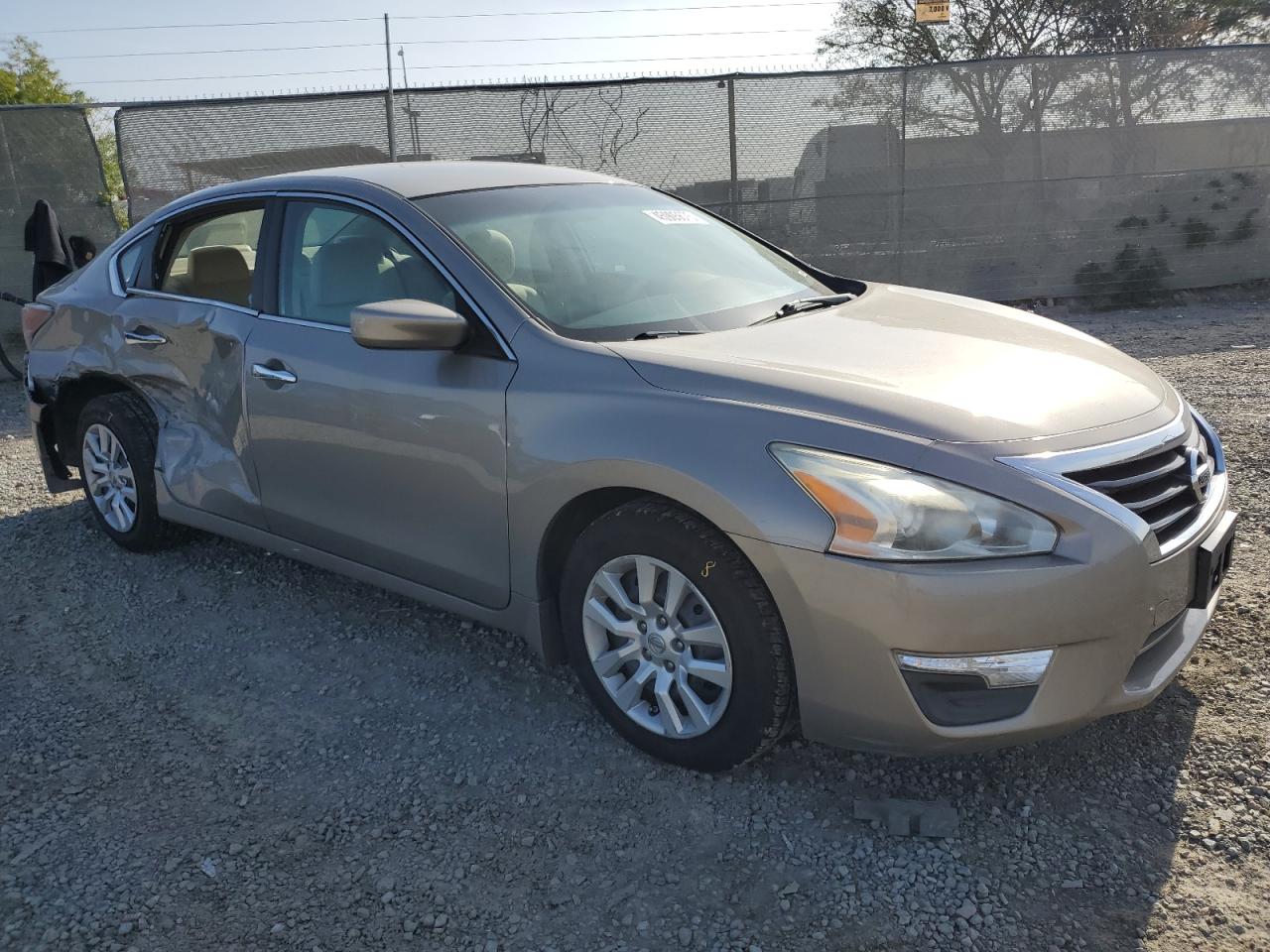 2015 Nissan Altima VIN 1N4AL3AP5FN906851 Copart auction photo, side / rear end damage thumbnail 4