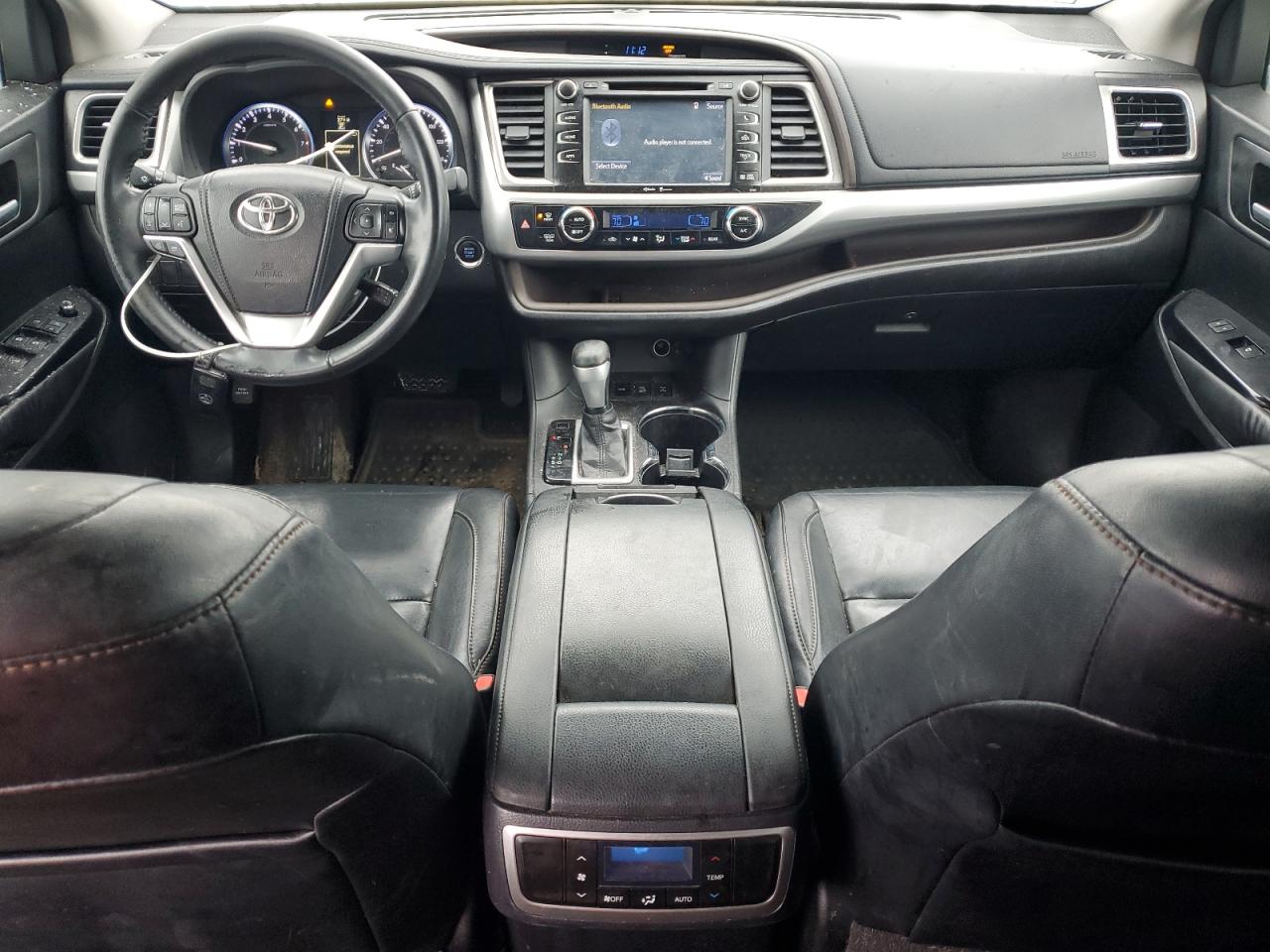 2015 Toyota Highlander VIN 5TDJKRFH7FS106161 Copart auction photo, front end damage thumbnail 8